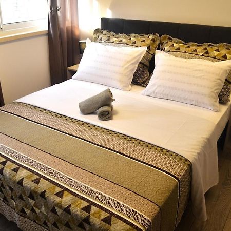 Apartments Rina - Kneze Račišće Kültér fotó