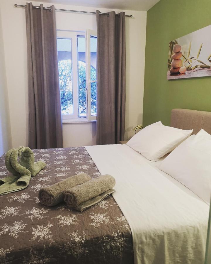 Apartments Rina - Kneze Račišće Kültér fotó
