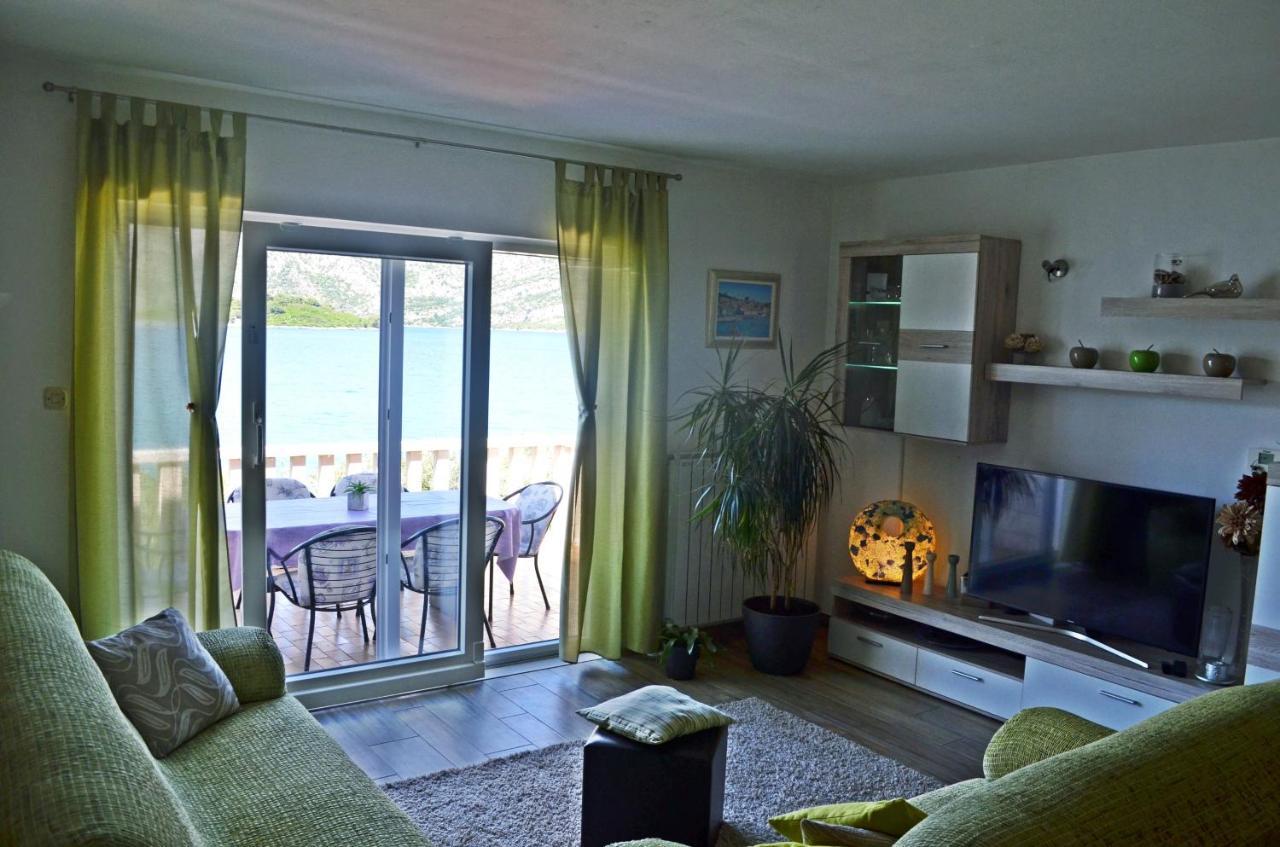 Apartments Rina - Kneze Račišće Kültér fotó
