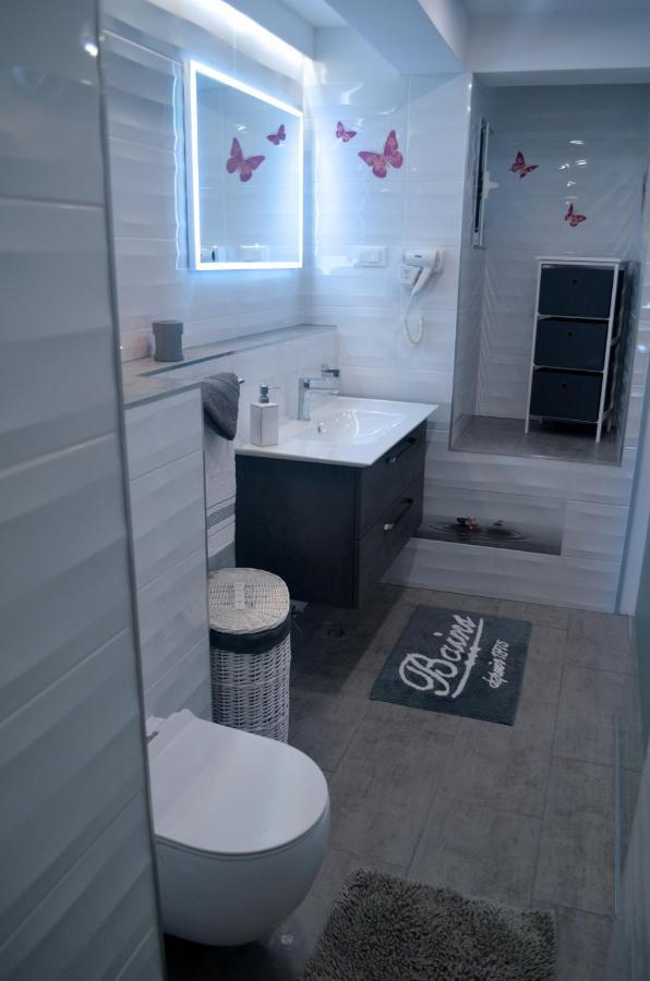Apartments Rina - Kneze Račišće Kültér fotó