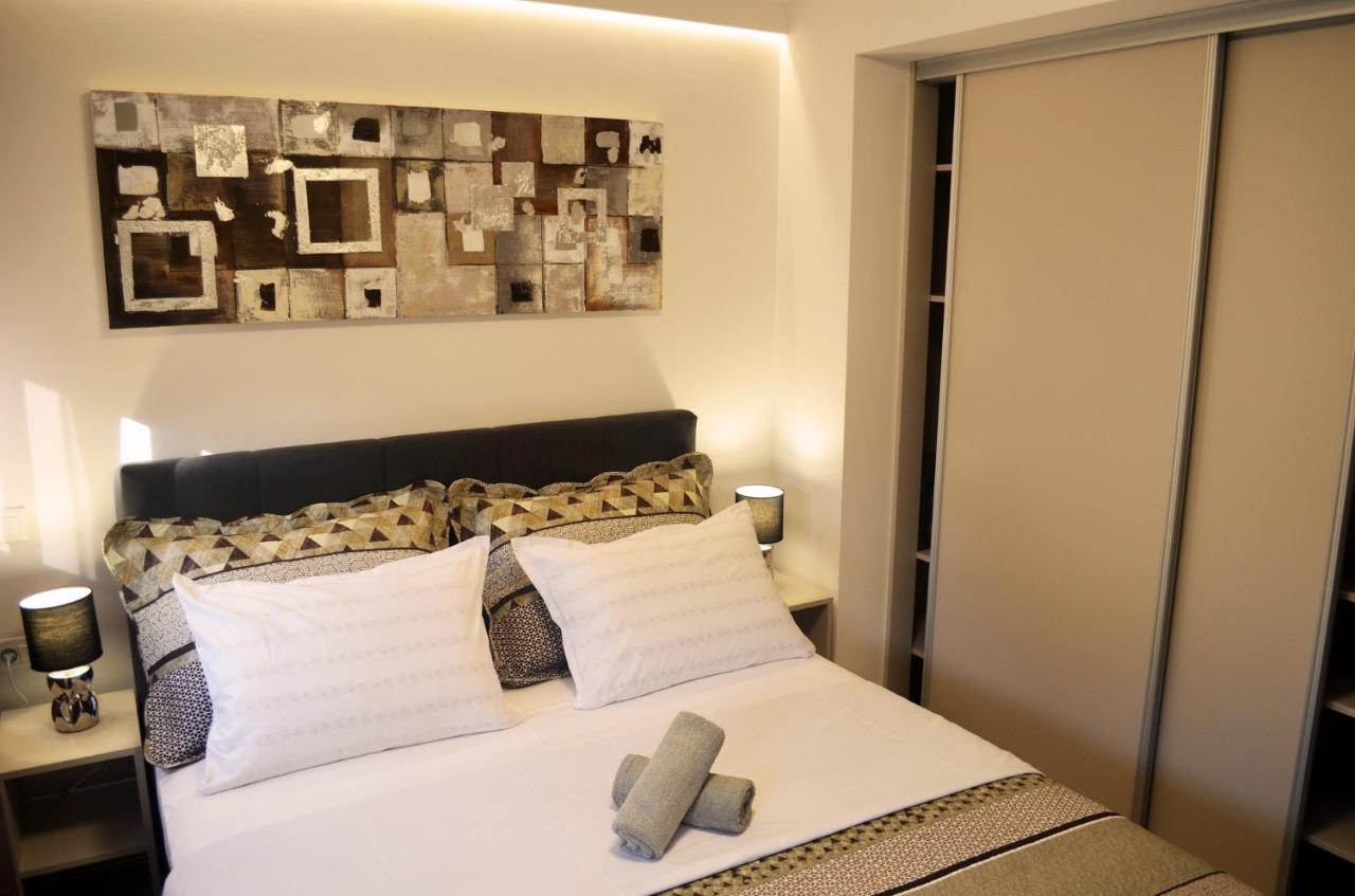 Apartments Rina - Kneze Račišće Kültér fotó